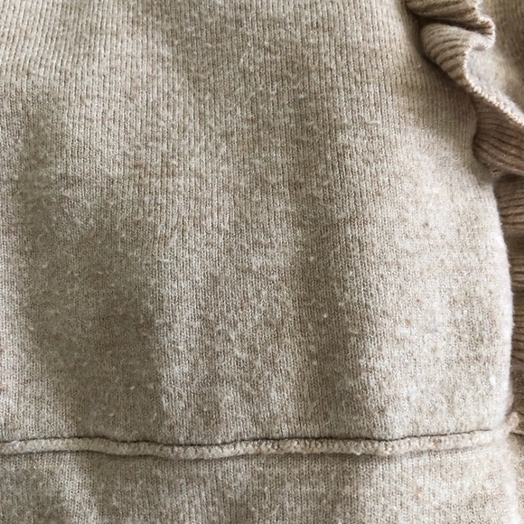 Vignette hooded sweater - Picture 2 of 2